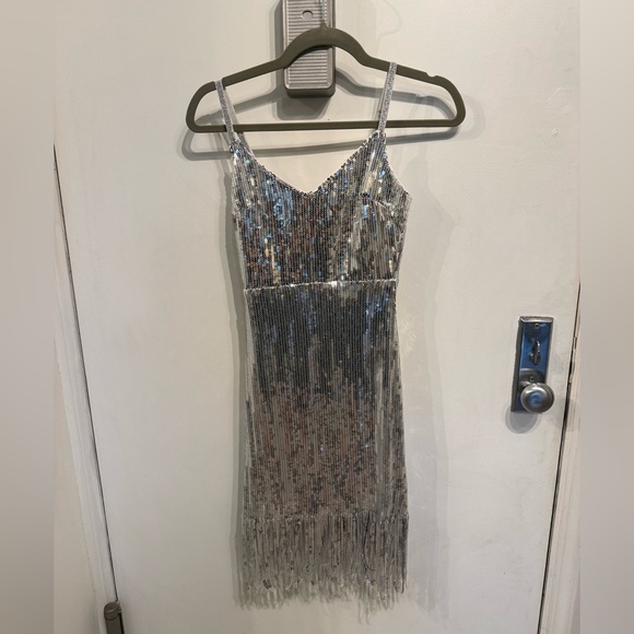 Lulu's Silver Glitter in the Air Silver Sequin Fringe Bodycon Dress - Picture 3 of 5